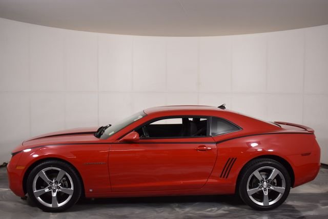 Used 2010 Red Chevrolet 1LT image 3