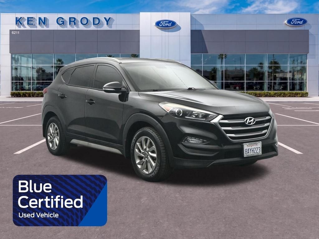 2017 Hyundai Tucson SE Plus FWD's photo