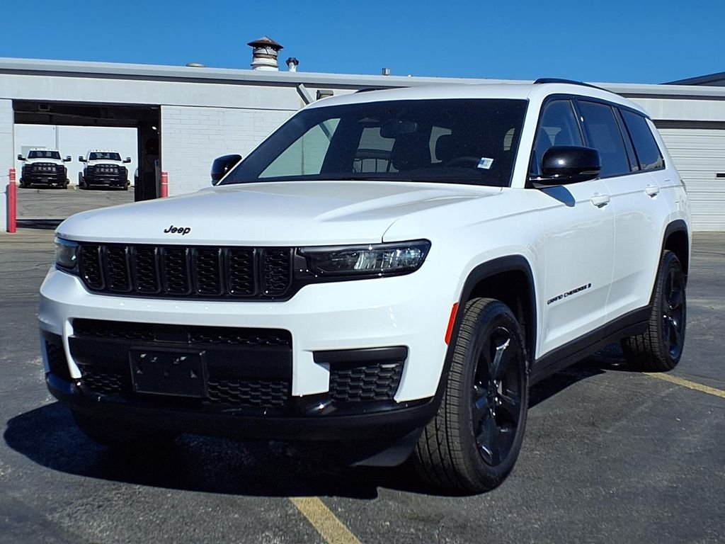 Certified 2023 Jeep Grand Cherokee L Altitude with VIN 1C4RJKAG5P8881639 for sale in Kansas City