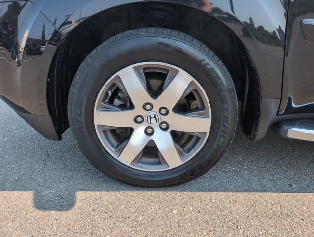 Used 2012 Crystal Black Pearl Honda Touring image 30
