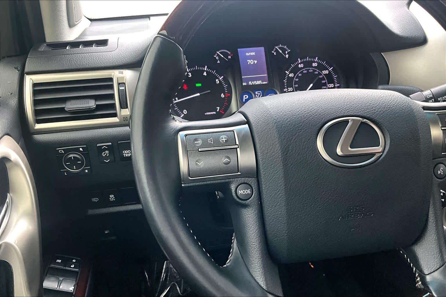 Used 2017 Starfire Pearl Lexus Premium image 21