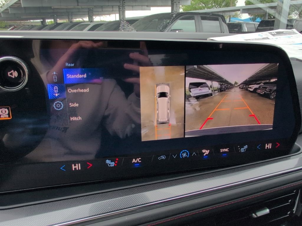 2026 Chevrolet Suburban RST - Photo 26