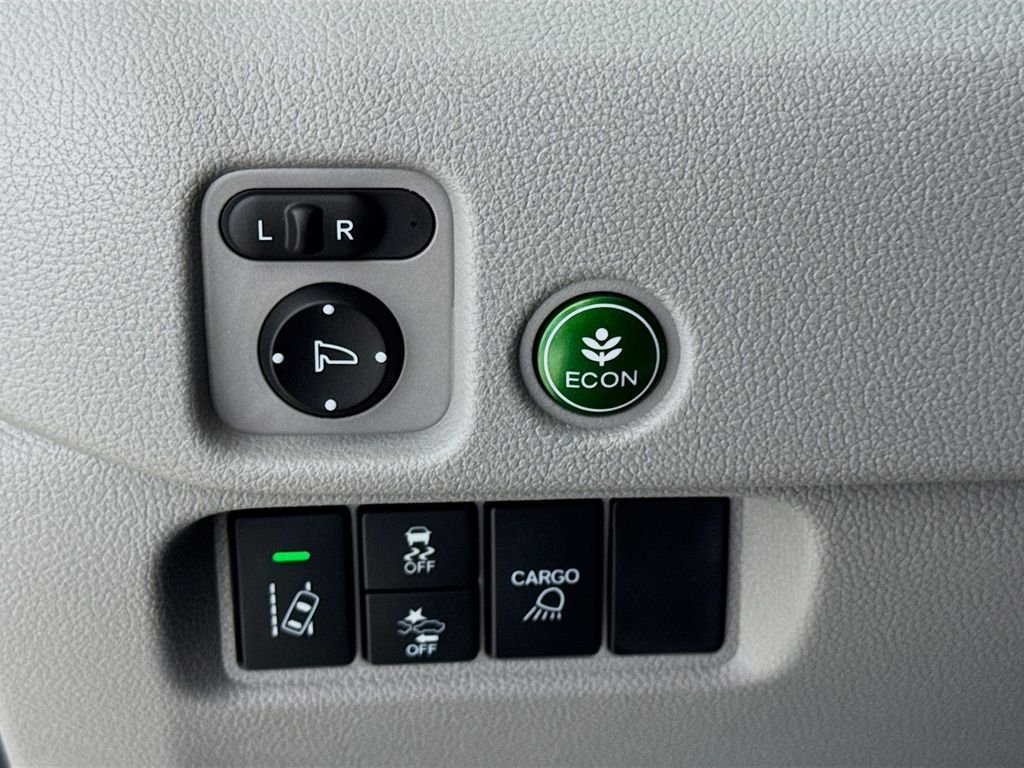 New 2026 Platinum White Pearl Honda RTL image 16
