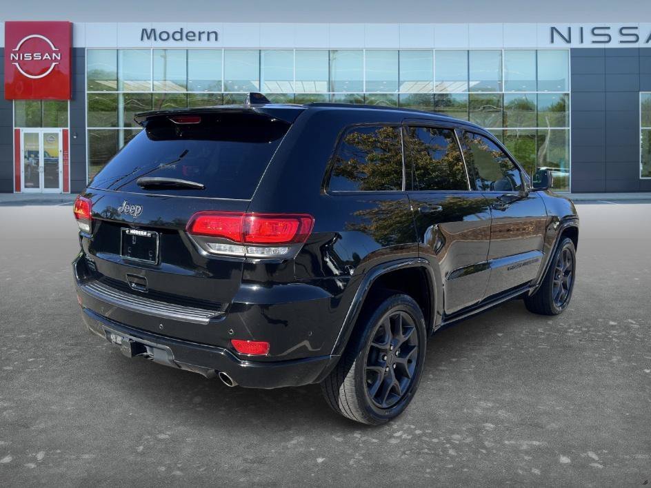 Used 2021 Diamond Black Crystal Pearlcoat Jeep 80th Anniversary image 5