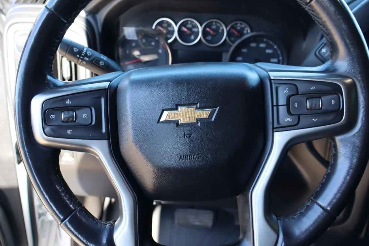 Used 2021 WHITE Chevrolet LT image 13