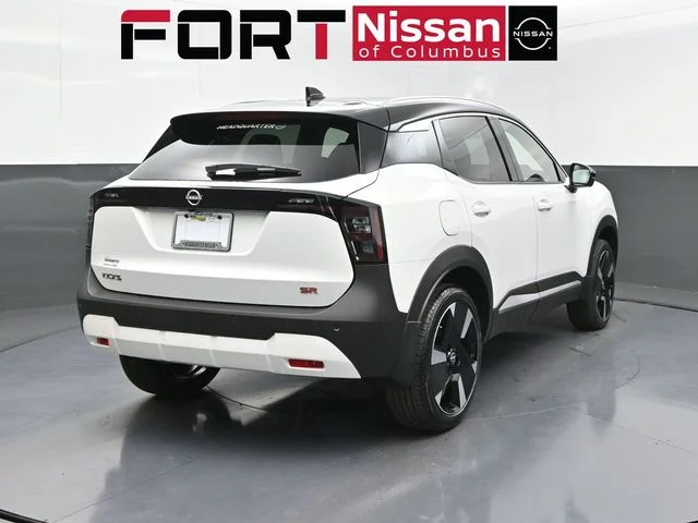 New 2026 Aspen White TriCoat / Super Black Two-tone Nissan SR image 6