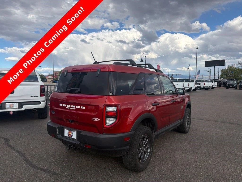 Used 2022 Hot Pepper Red Metallic Tinted Clearcoat Ford Big Bend image 2