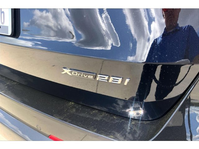 New 2026 Jet Black BMW xDrive28i image 9