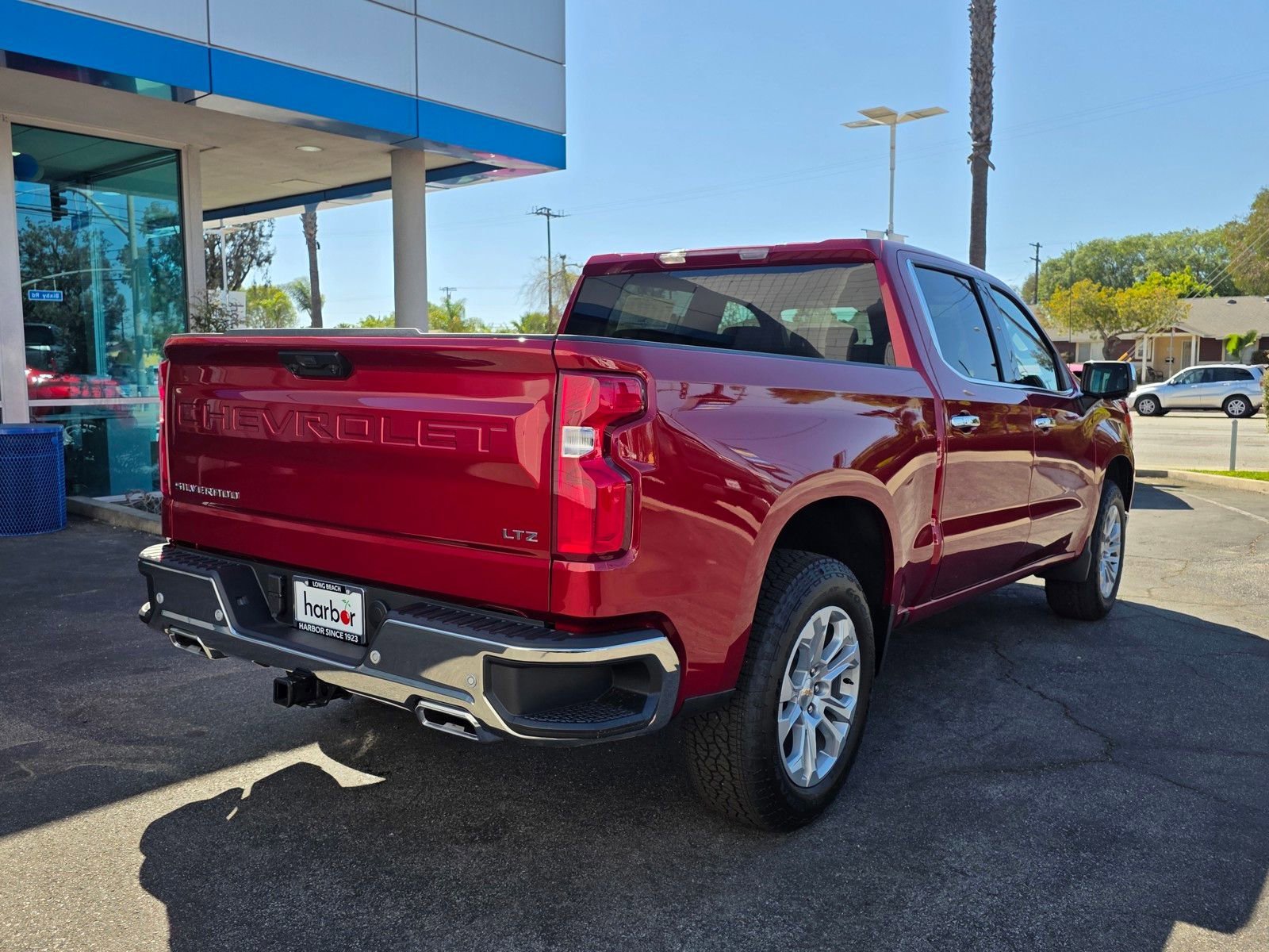 2026 Chevrolet Silverado 1500 LTZ - Photo 7