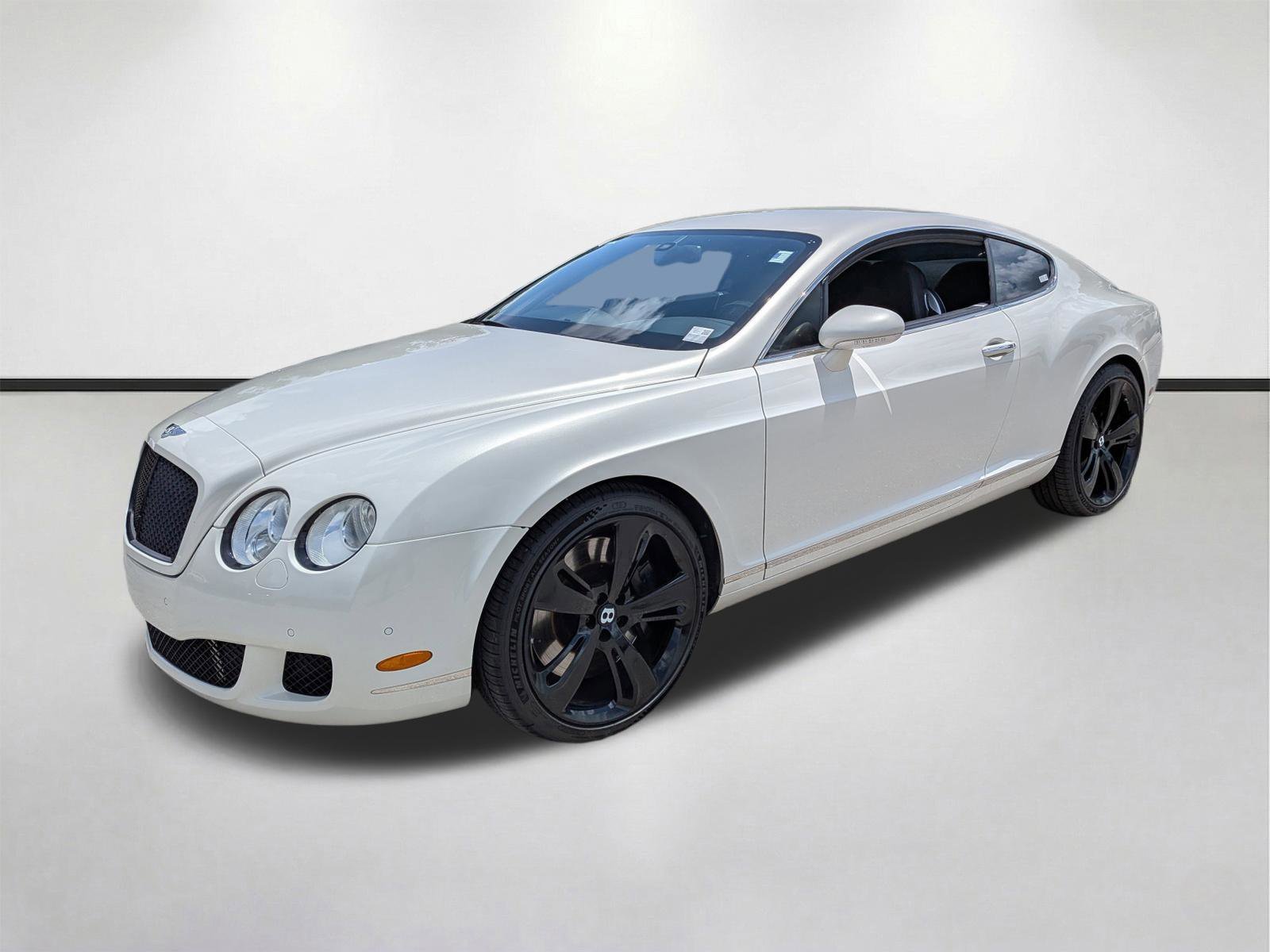 Used 2009 Glacier White Bentley Base image 8