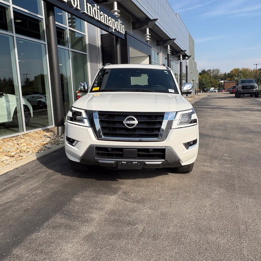 Used 2021 Aspen White Tricoat Nissan Platinum image 3