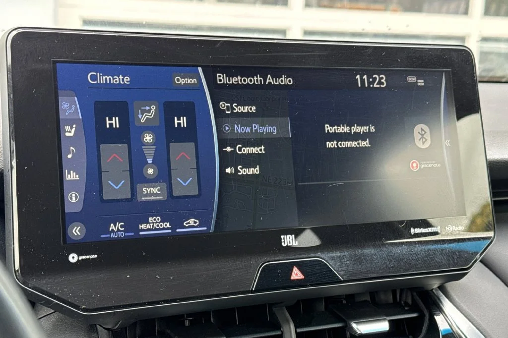 2022 Toyota Venza Limited - Photo 18