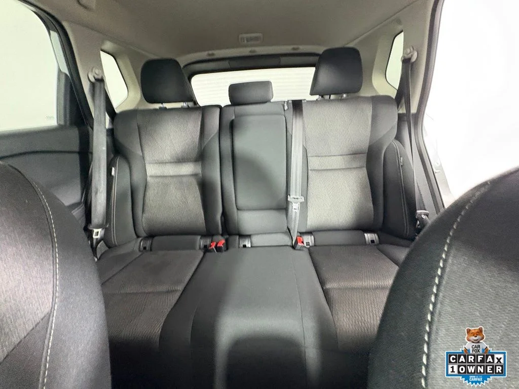 Used 2025 Silver Nissan SV image 6