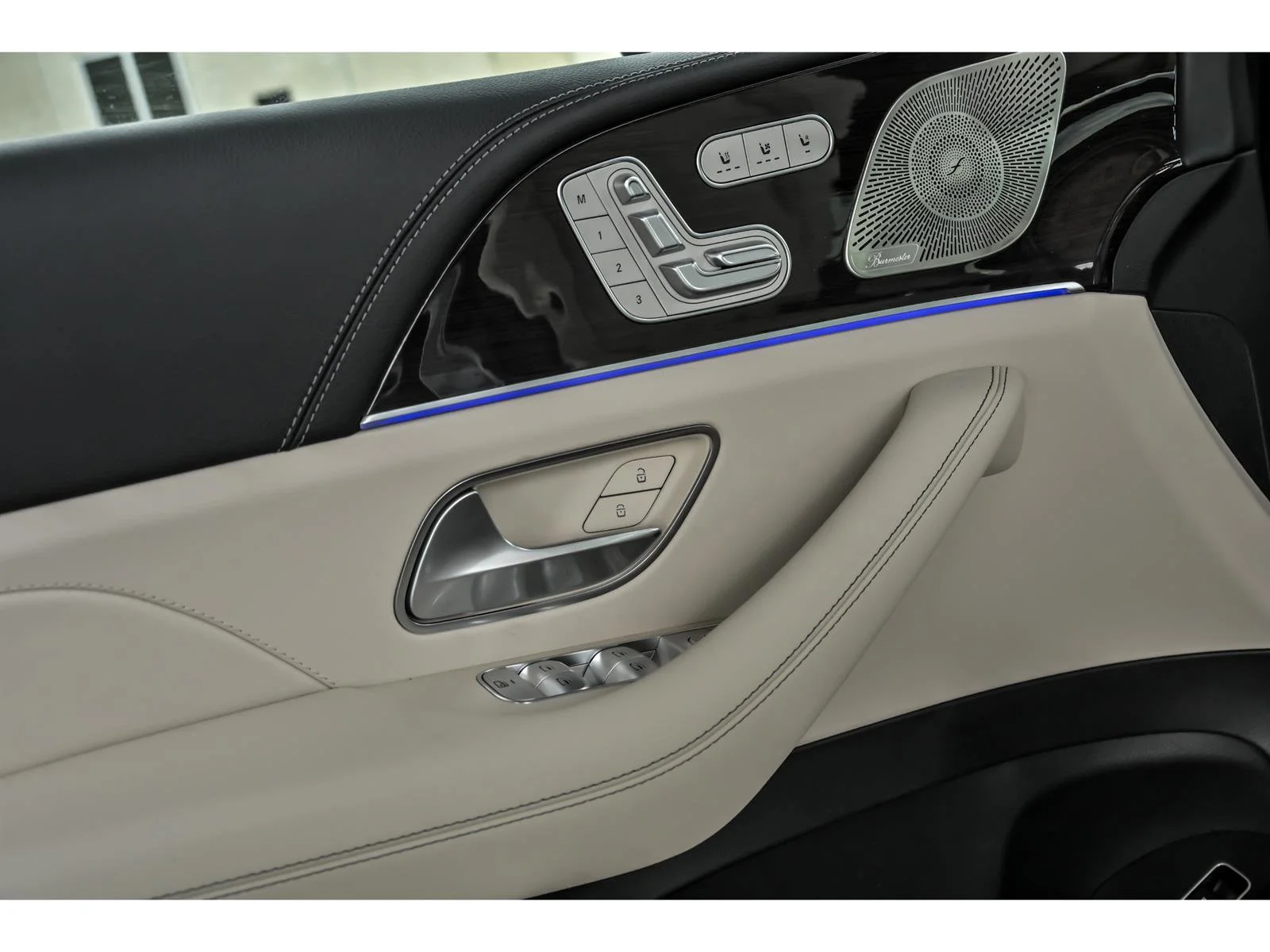 New 2026 Selenite Grey Metallic Mercedes-Benz GLE 450 image 32