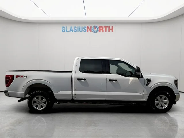 Used 2023 White Ford XLT image 4