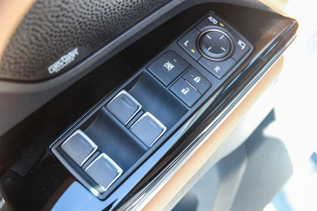 2026 Lexus LX 700h Luxury - Photo 19