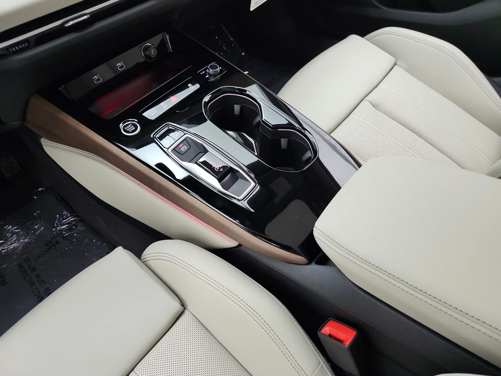 New 2026 Glacier White Metallic Audi Premium Plus 2.0 TFSI quattro image 10