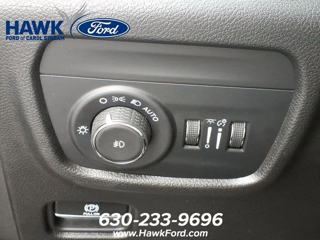 Used 2023 Black Jeep Limited image 18