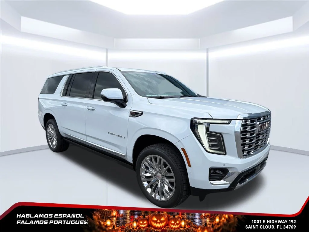 New 2026 Glacier White Tricoat GMC Denali image 7