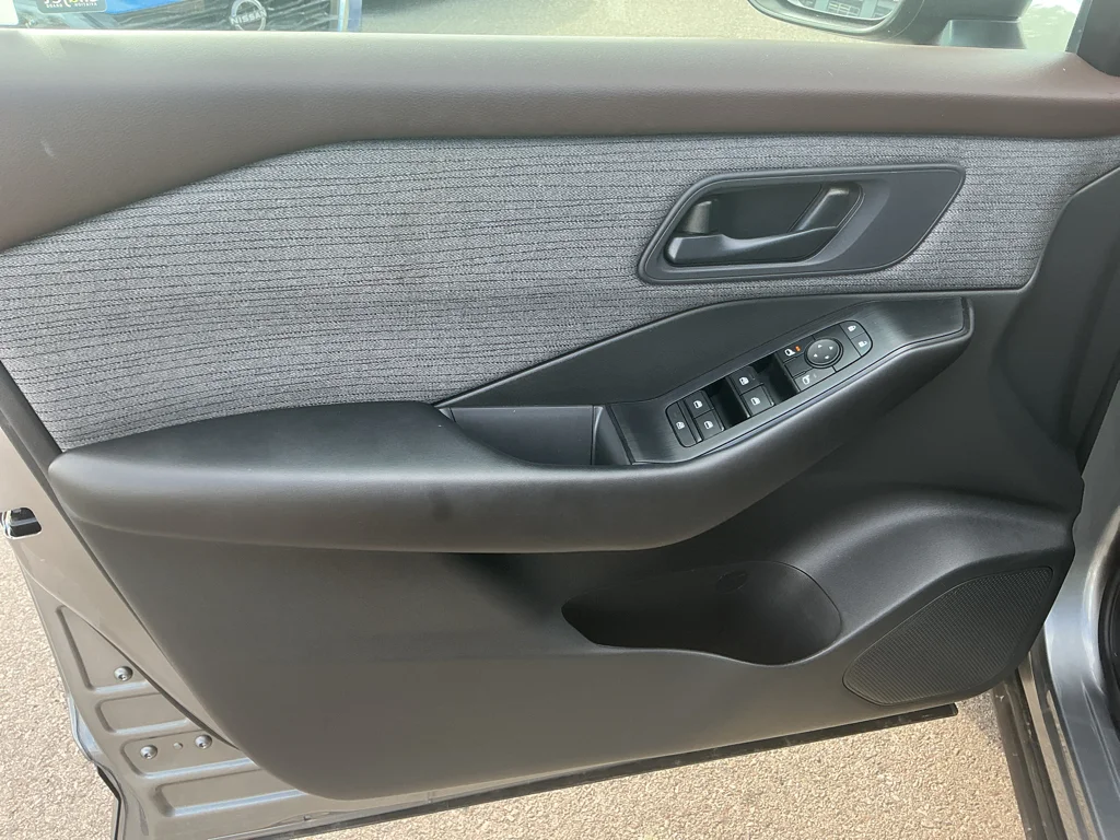 Used 2023 Gun Metallic Nissan S image 10