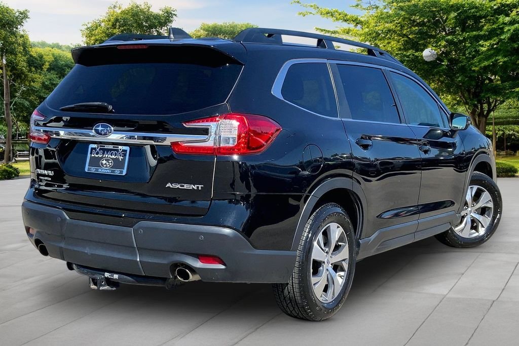 Used 2023 Black Subaru Premium image 6