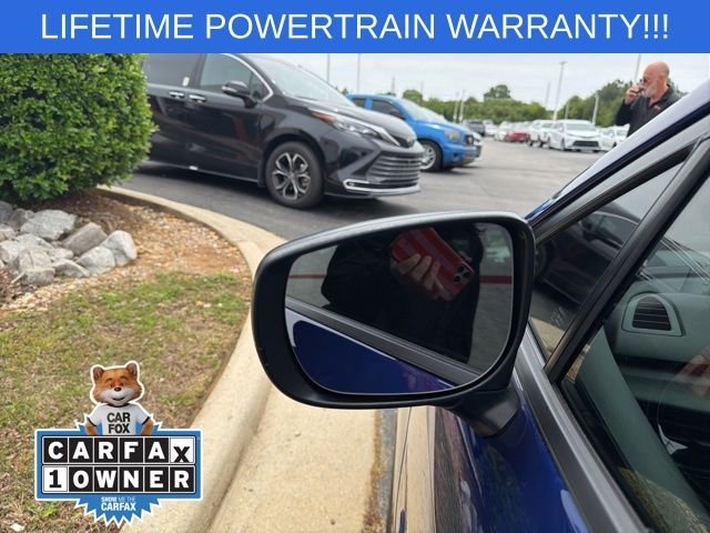 Used 2024 Blue Subaru Base image 21
