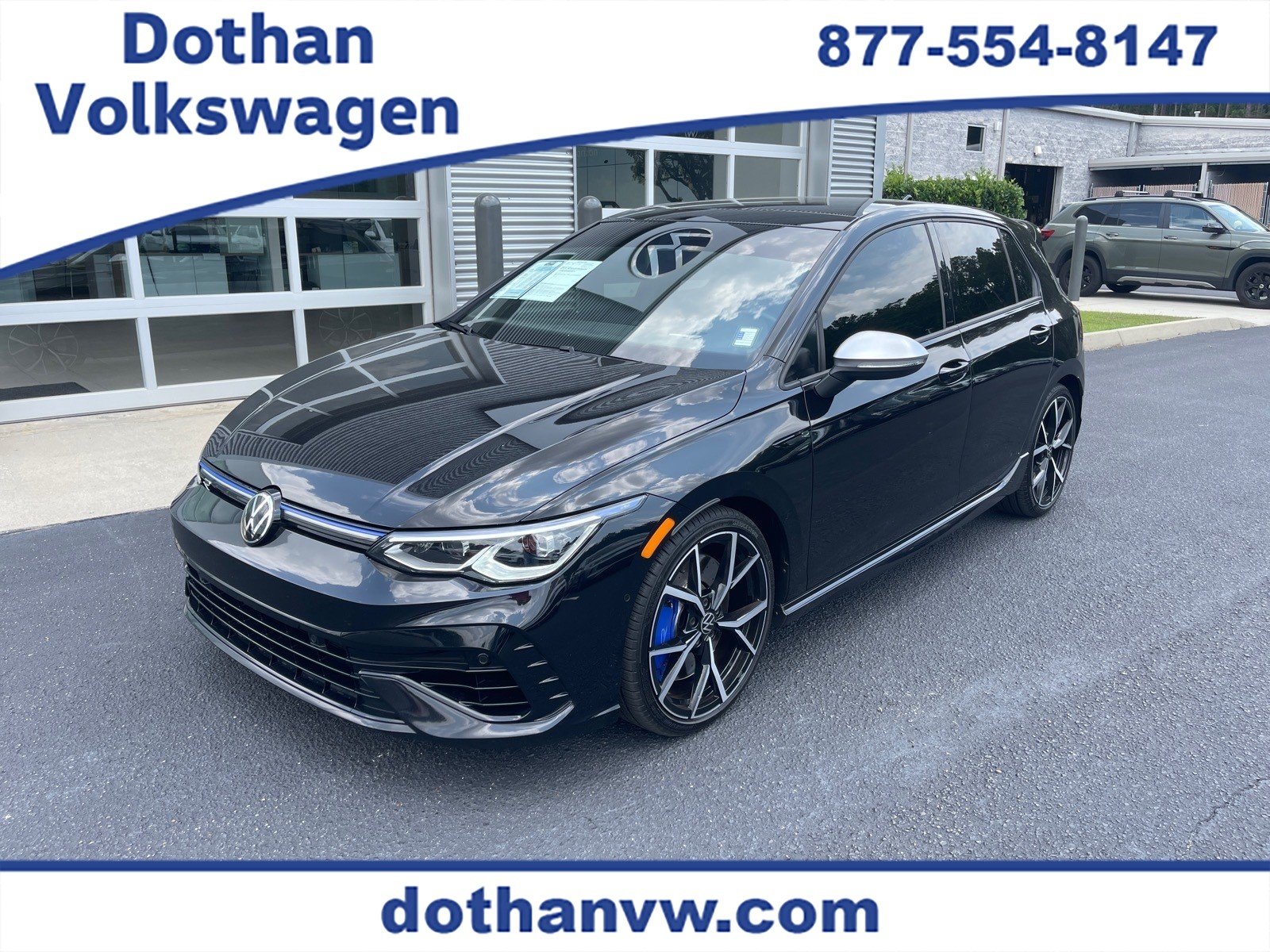 2024 Volkswagen Golf R Golf R 4-door's photo