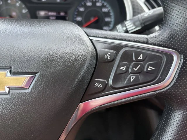 Used 2024 White Chevrolet LT image 26