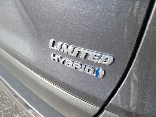 Used 2024 Gray Toyota Limited image 9