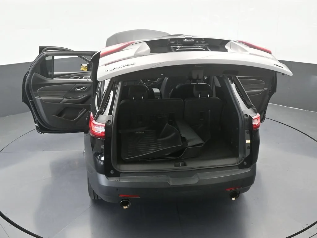 Used 2021 Mosaic Black Metallic Chevrolet RS image 79