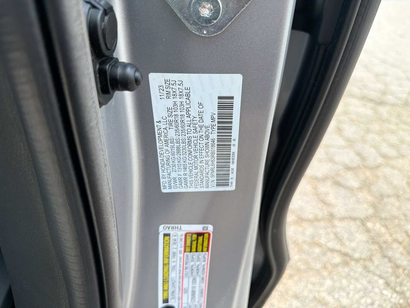 Certified Used 2024 Lunar Silver Metallic Honda EX-L image 34