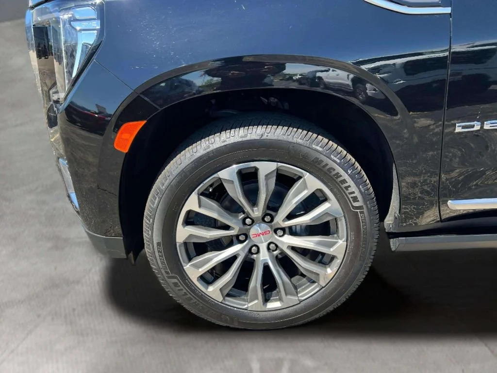 2021 GMC Yukon Denali - Photo 7