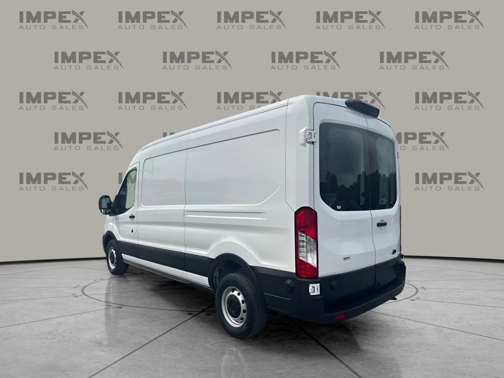 Used 2020 White Ford Base image 2