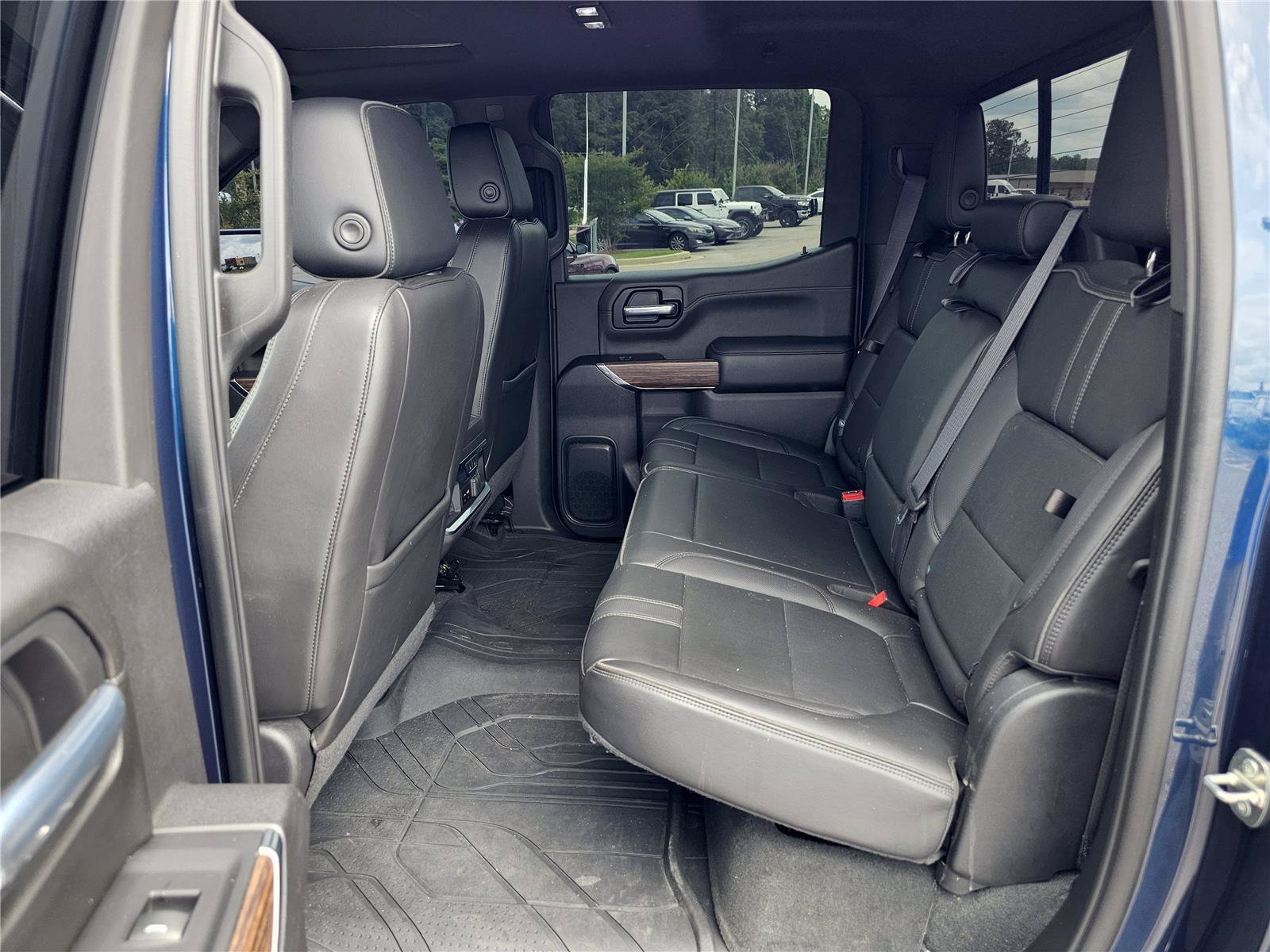 Used 2021 Northsky Blue Metallic Chevrolet High Country image 34