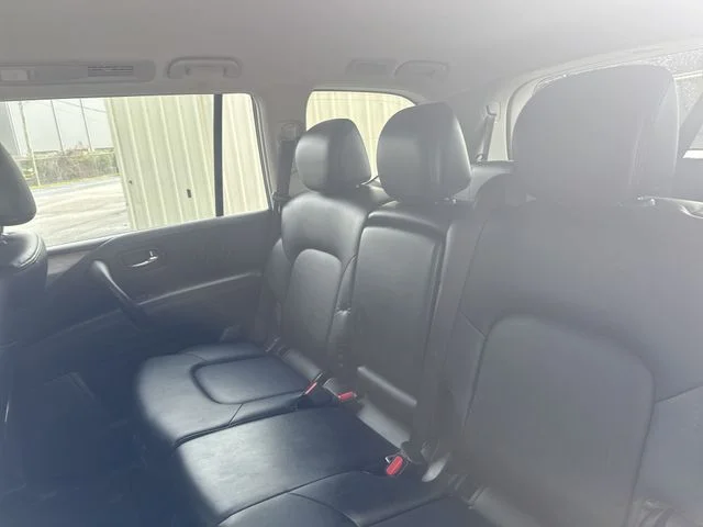 Used 2024 Gray Nissan SV image 15