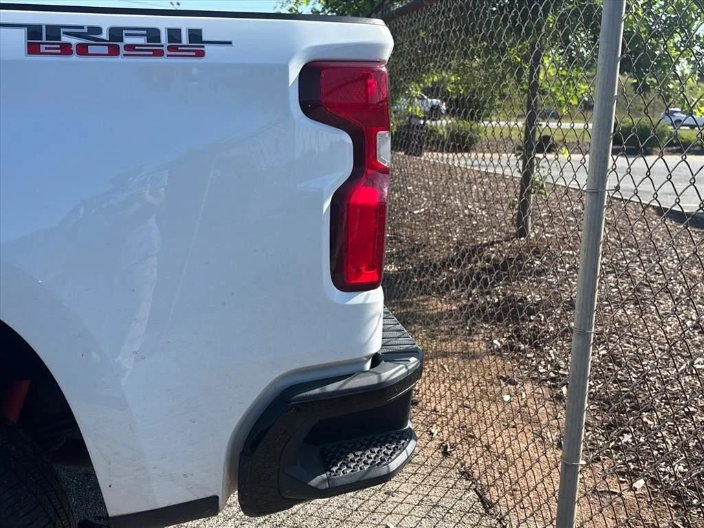 Used 2020 SUMMIT WHITE Chevrolet Custom Trail Boss image 19