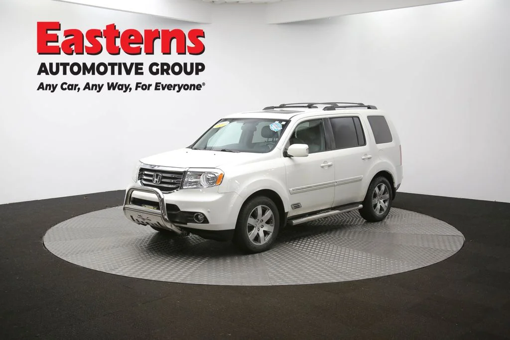Used 2014 White Honda Touring image 54