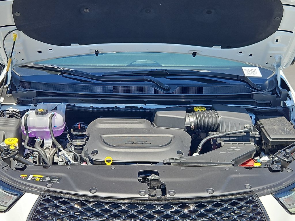 2026 Chrysler Pacifica Select - Photo 31