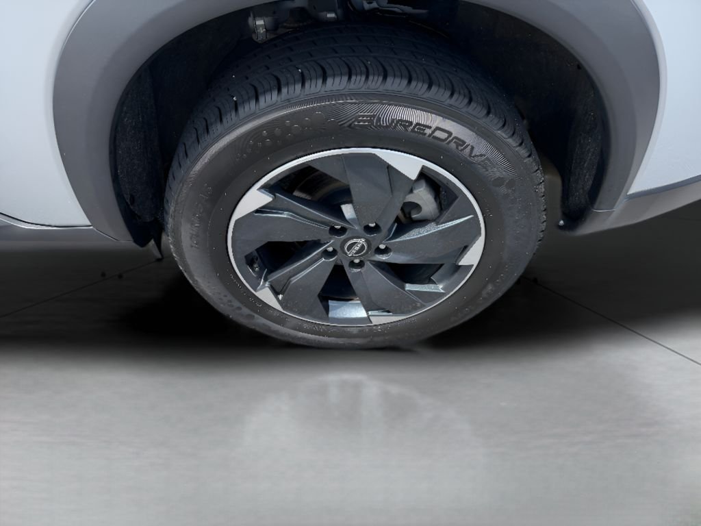 2024 Nissan Rogue SV - Photo 36
