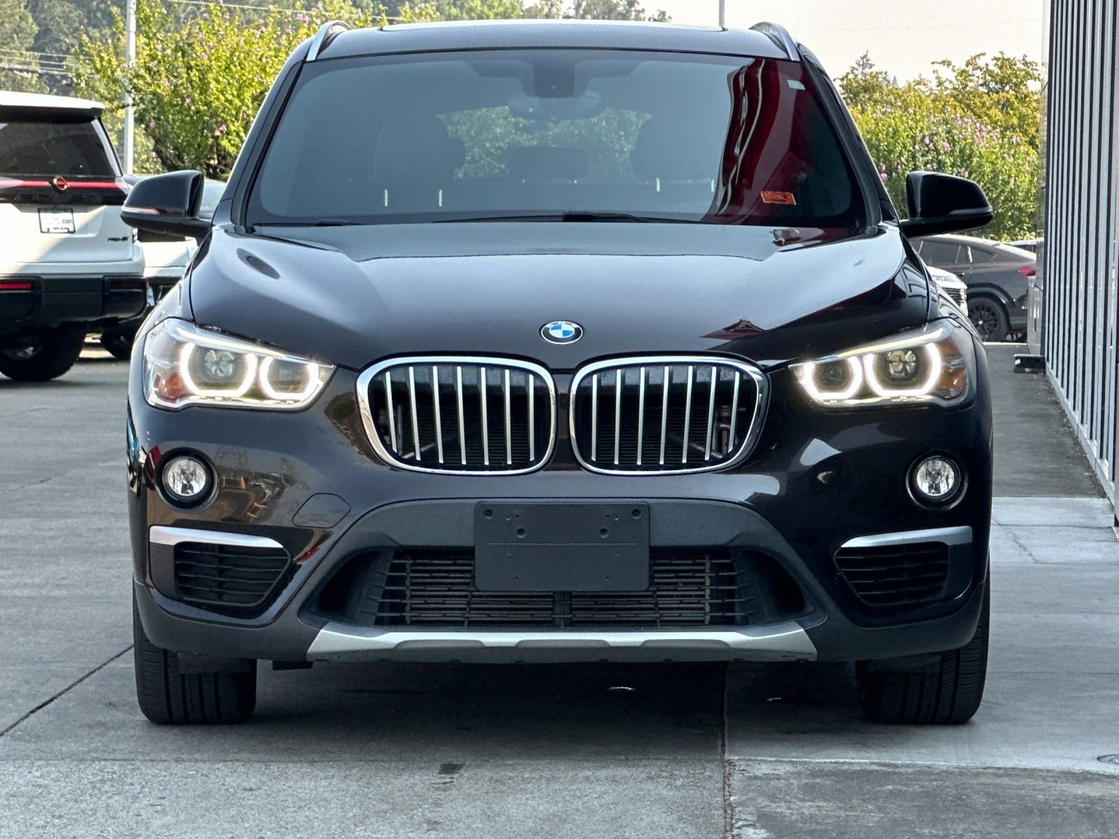 Used 2018 Brown Metallic BMW xDrive28i image 8