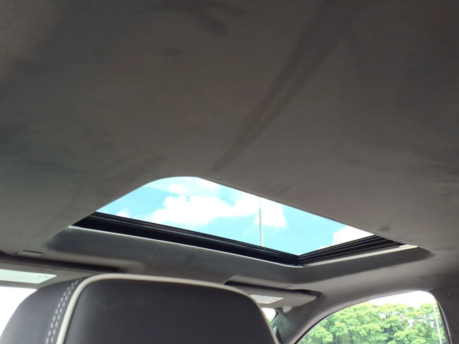 2026 GMC Sierra 3500HD Denali Ultimate - Photo 5