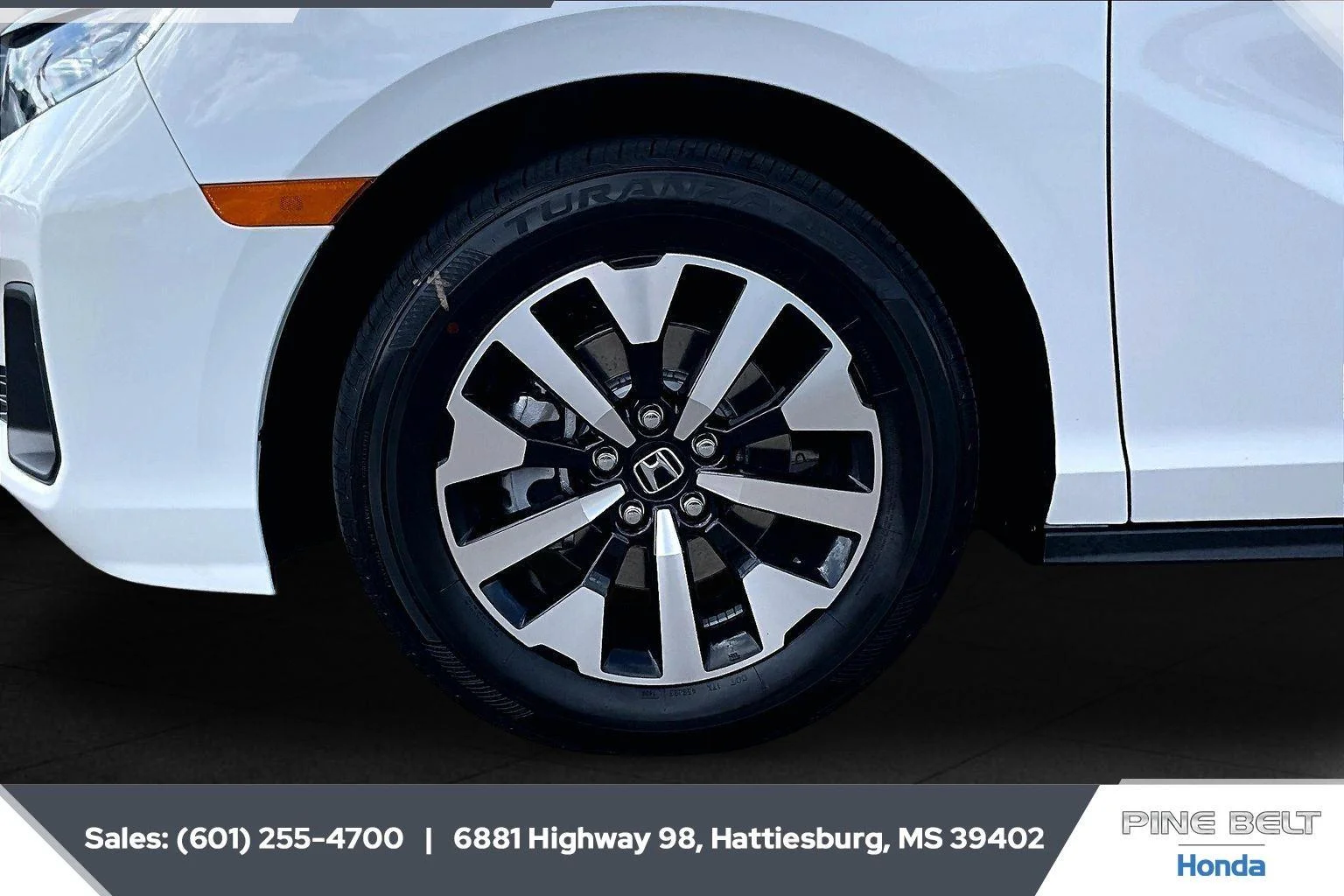 New 2026 Platinum White Pearl Honda EX-L image 11