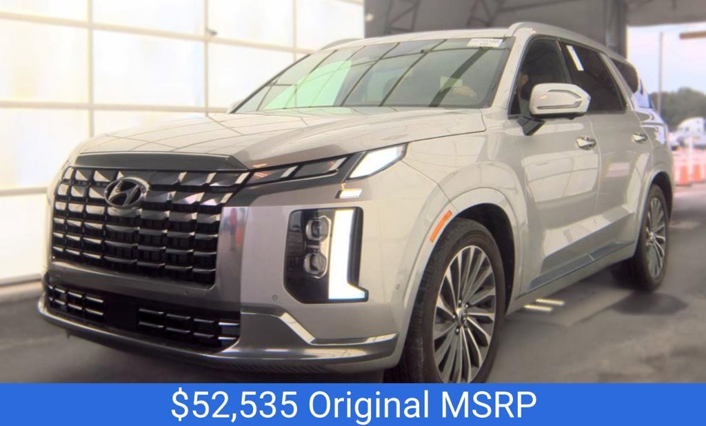 Used 2025 Silver Hyundai Calligraphy image 1
