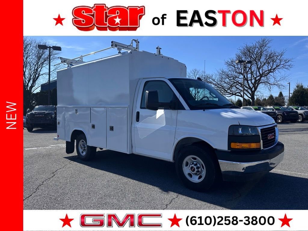 2025 GMC Savana 3500 139" WB's photo