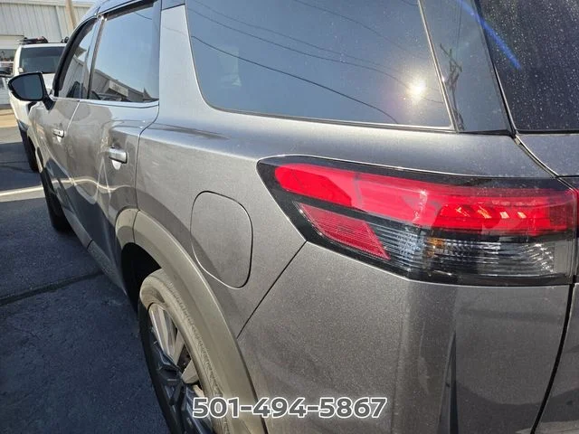 Used 2024 Gray Nissan SL image 7