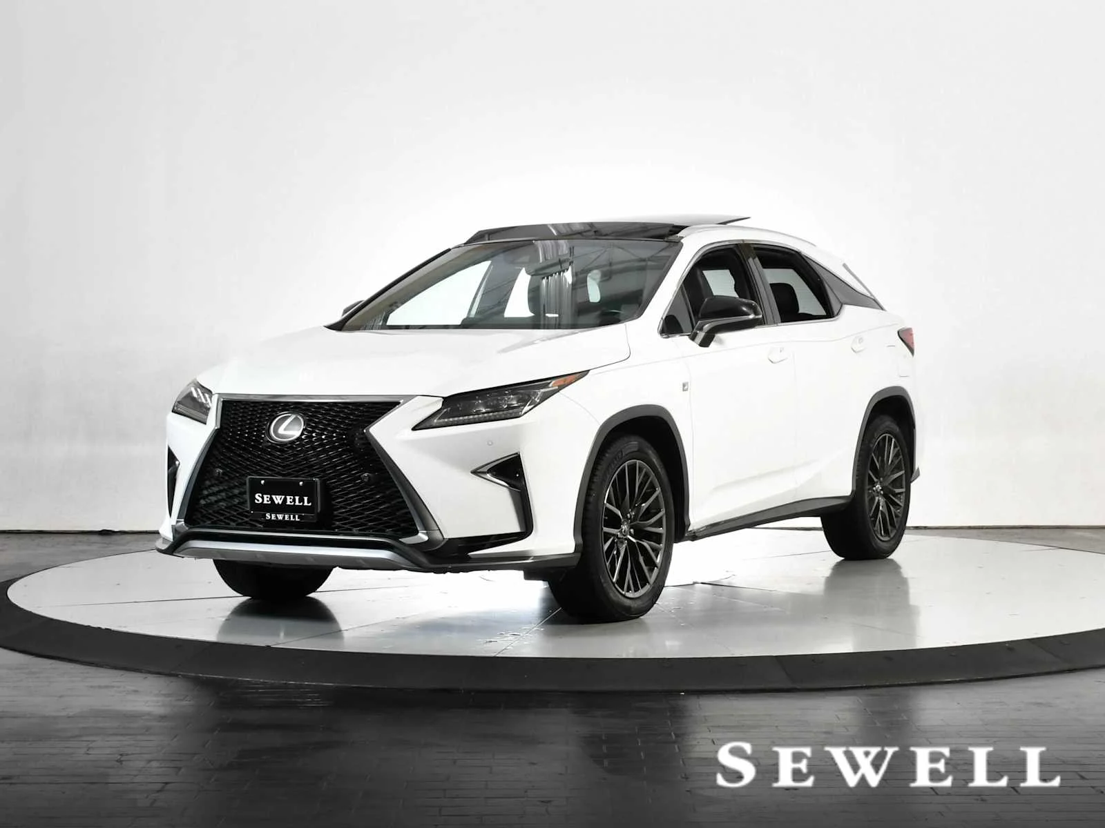 Used 2017 Ultra White Lexus  image 1