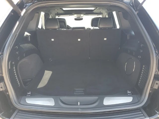 Used 2018 Diamond Black C Jeep Trailhawk image 36