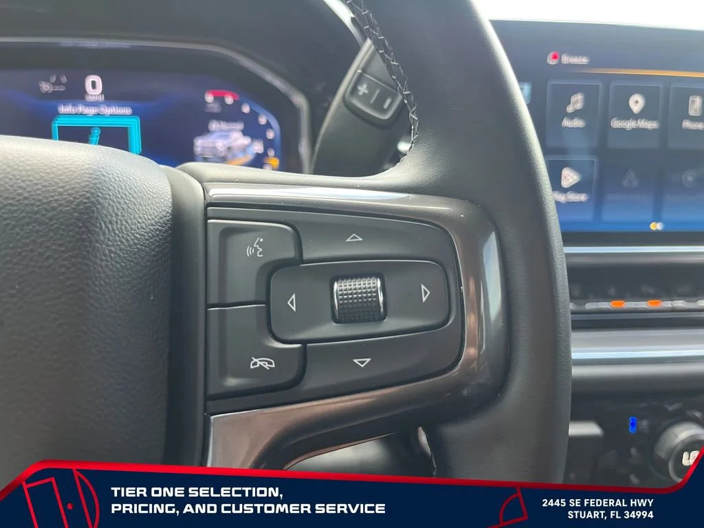 Used 2024 Black Chevrolet High Country image 27