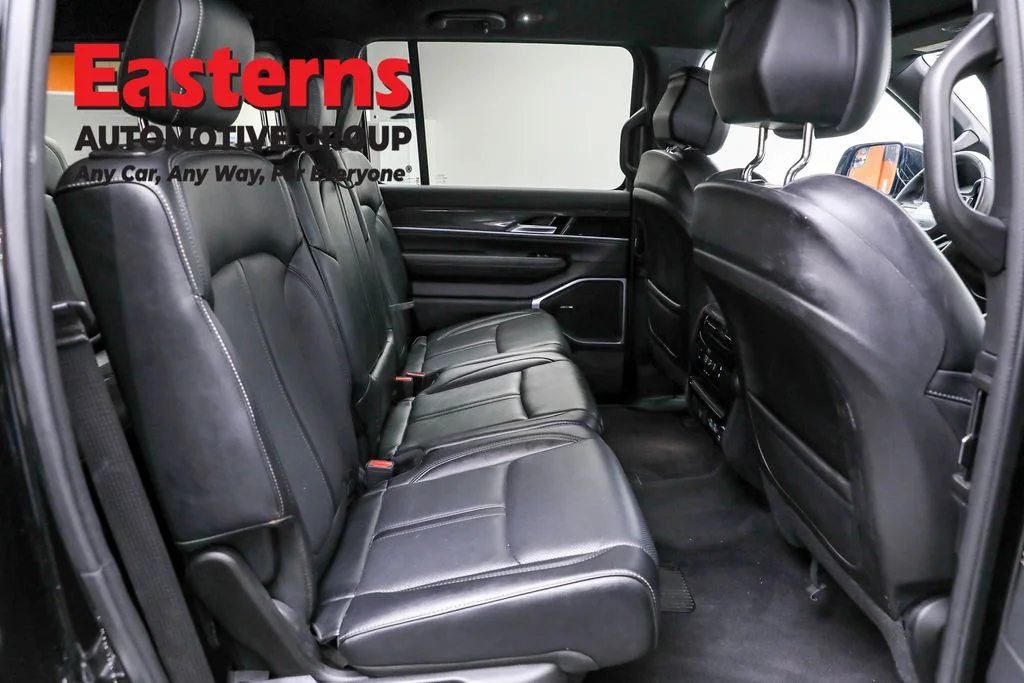 Used 2022 Black Jeep Series II image 23