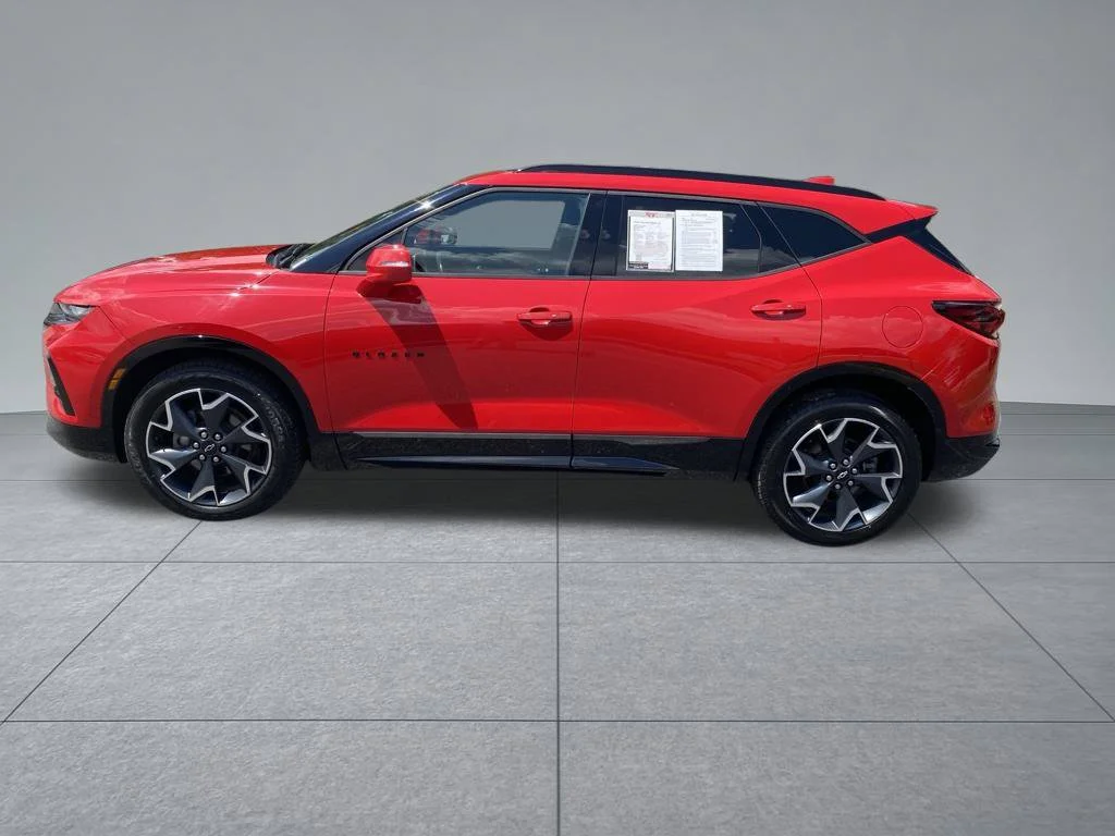 Used 2020 Red Chevrolet RS image 3